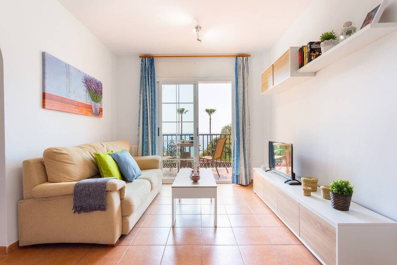 Foto 5 von 41: Ferienwohnung für 4 Personen mit Terrasse