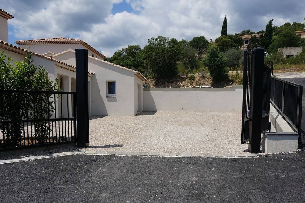 Foto 10 von 20: Superb neue Villa mit allem modernen Komfort 9 km von den Stränden
