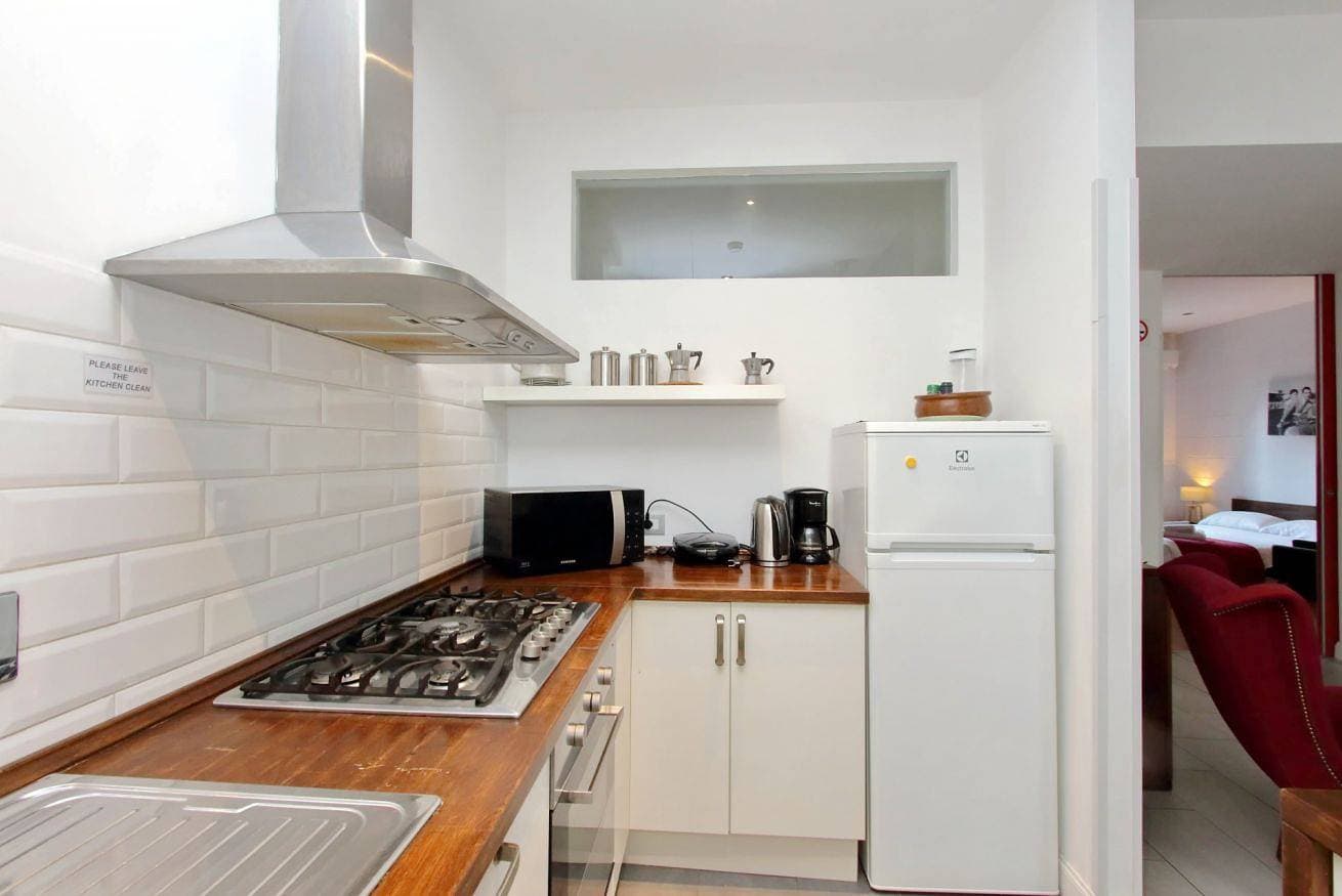 Foto 13 von 36: Ferienwohnung für 6 Personen mit Balkon/Terrasse