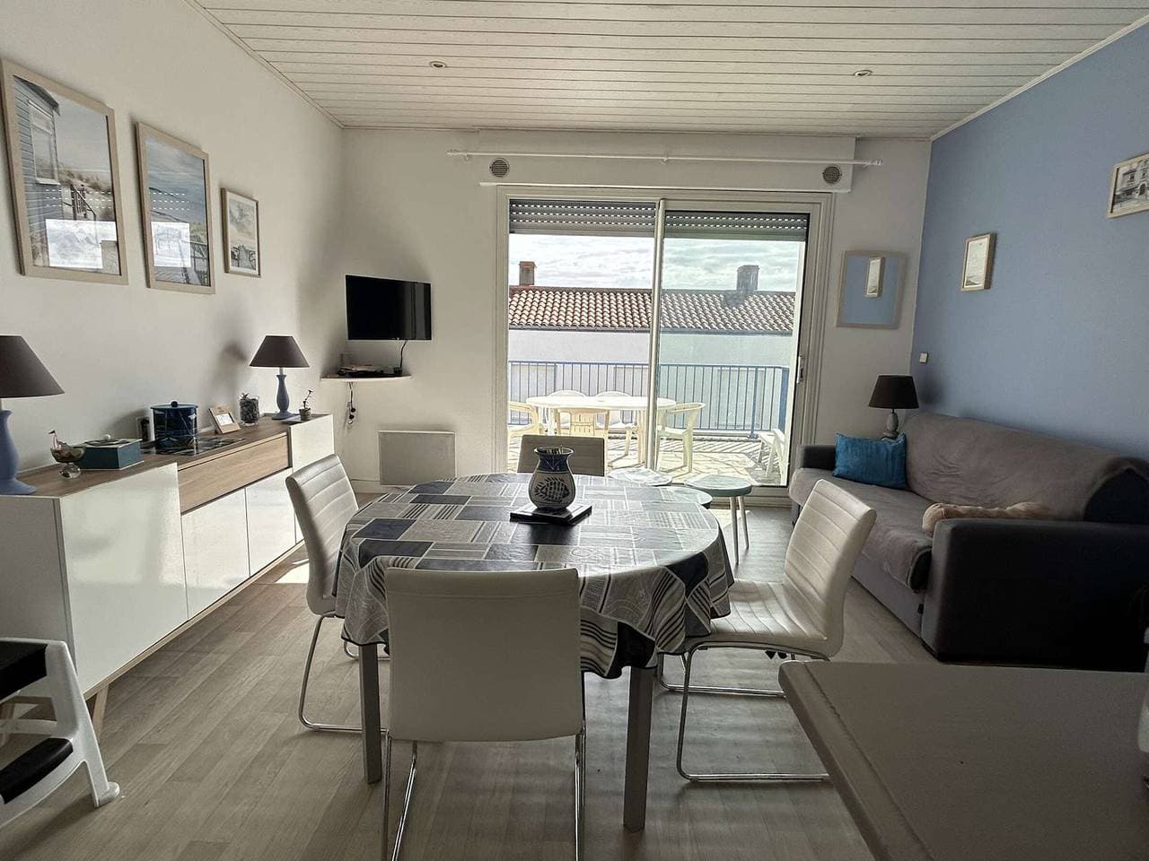 Foto 3 von 10: Gemütliche Wohnung mit Terrasse nahe dem Hafen