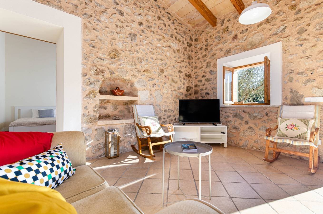 Foto 8 von 27: YourHouse Son Tey