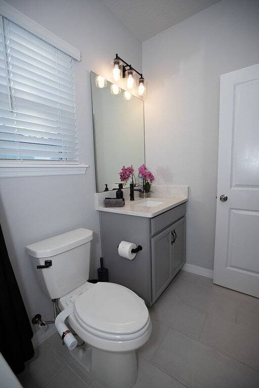 Foto 5 von 42: Modernes Zen. Privates Studio & Whirlpool im Herzen von Orlando Innenstadt