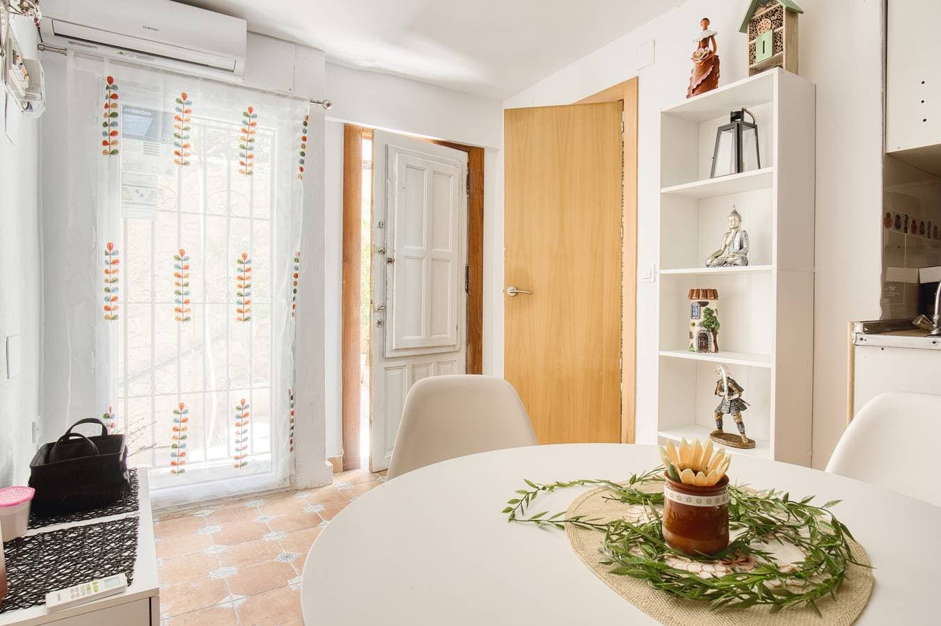 Foto 2 von 20: Ferienwohnung 'Cueva Alicante' mit WLAN und Klimaanlage