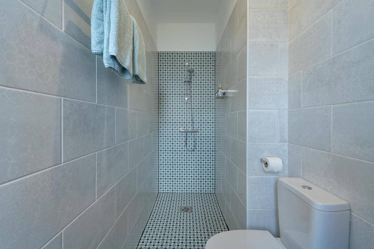Foto 6 von 13: Double Room with Private Bathroom
