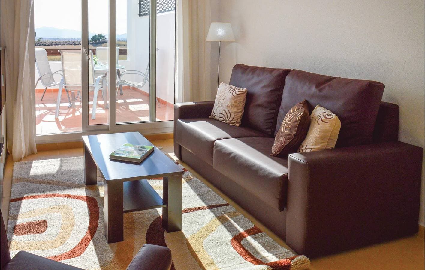 Foto 3 von 27: Poolterrassen-Apartment mit Klimaanlage und Parkplatz - Alhama