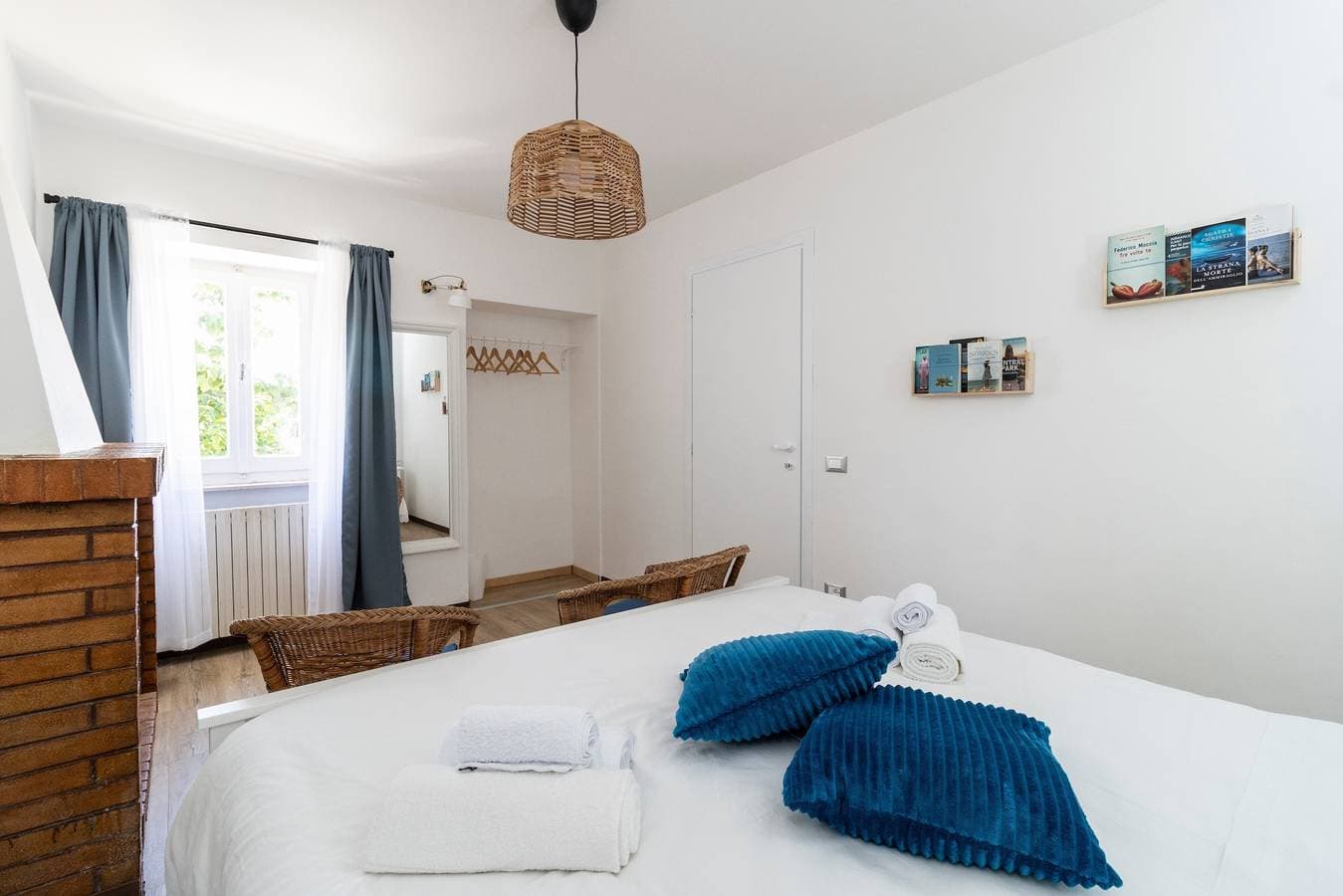 Foto 11 von 24: Ferienhaus 'Bed and Breakfast Biancalana' mit Bergblick, privater Terrasse und WLAN