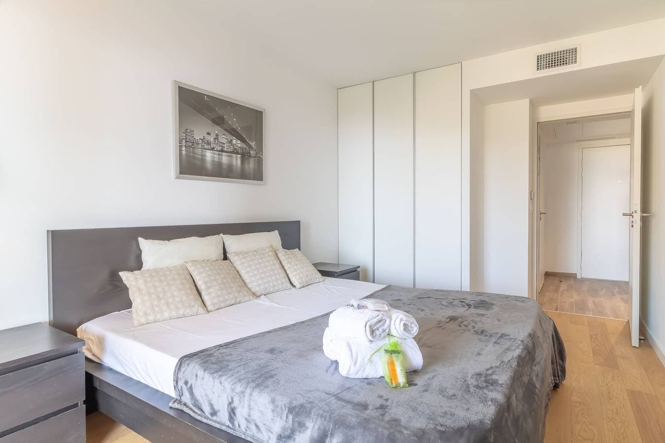 Foto 13 von 16: Beautiful apt with terrace/pool - Near Monaco #