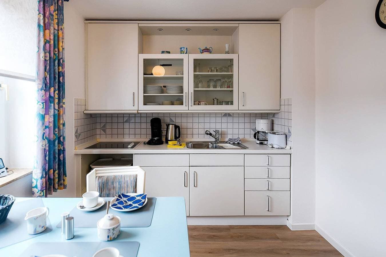 Foto 5 von 23: Logenplatz am Meer – FeWo mit Meerblick, Balkon & Sauna