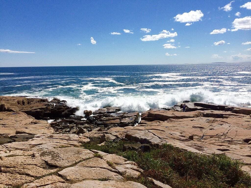 Foto 10 von 33: Charming Oceanfront Cottage-Great Views und 20 Meter vom Ufer