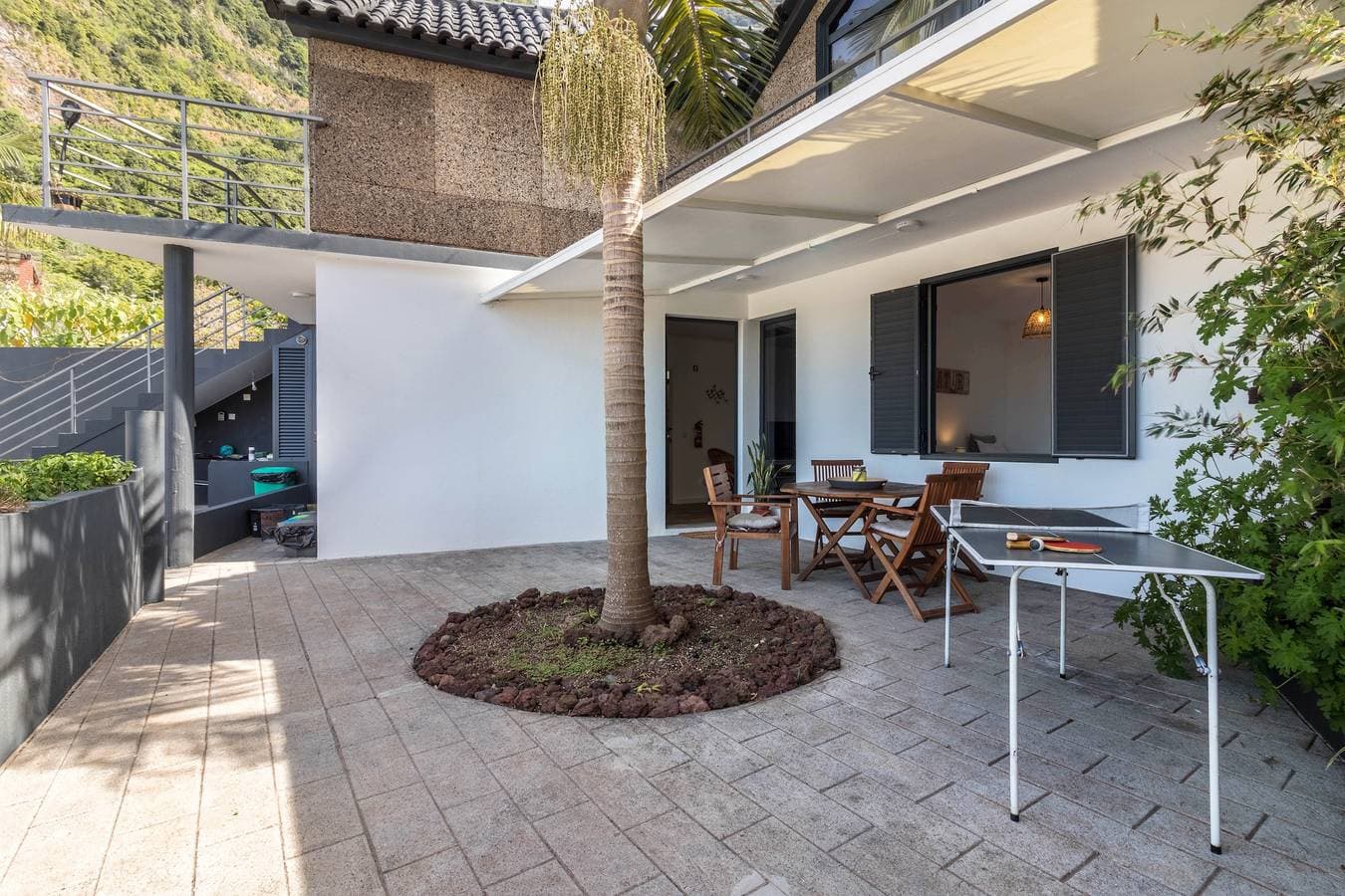 Foto 5 von 27: Ferienwohnung 'Palmeira House - Fernandes Cottage' mit Gemeinschaftspool und WLAN
