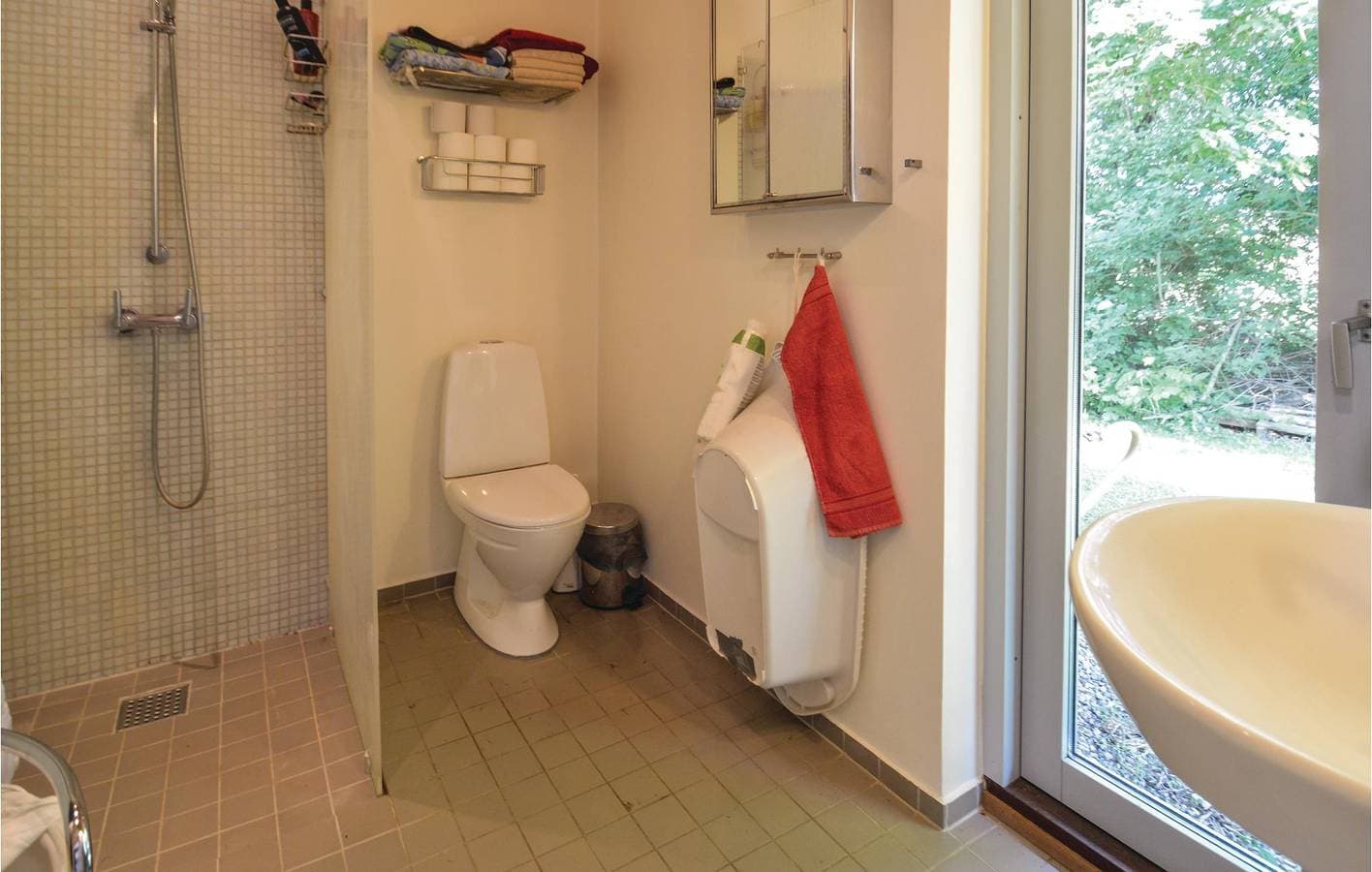 Foto 7 von 21: Ferienhaus für 8 Personen mit Garten
