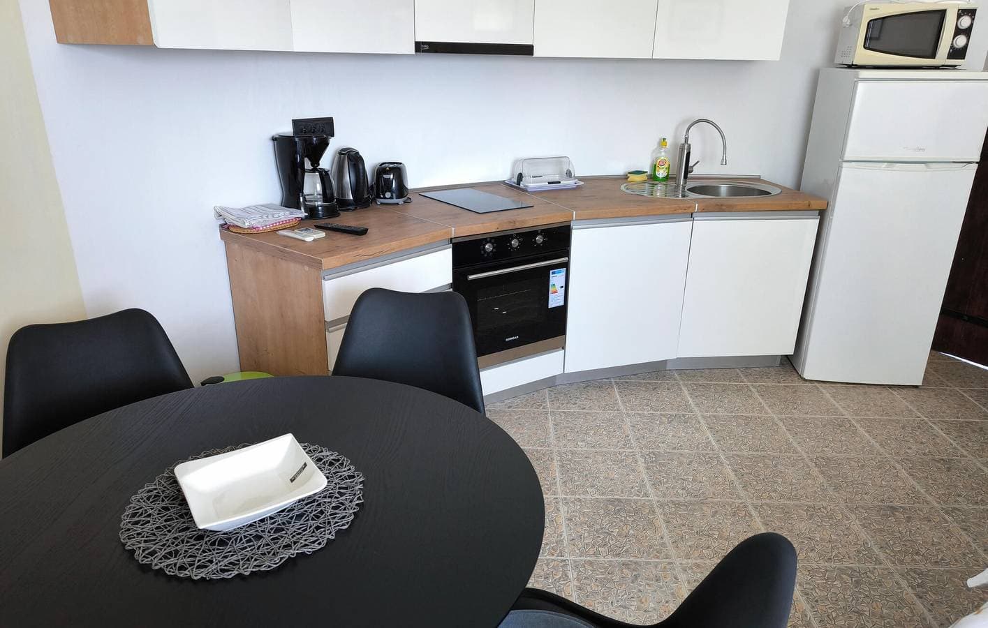 Foto 10 von 22: Gemütliche Ferienwohnung mit Terrasse und Parkplatz in der Nähe eines Bistros in Žminj