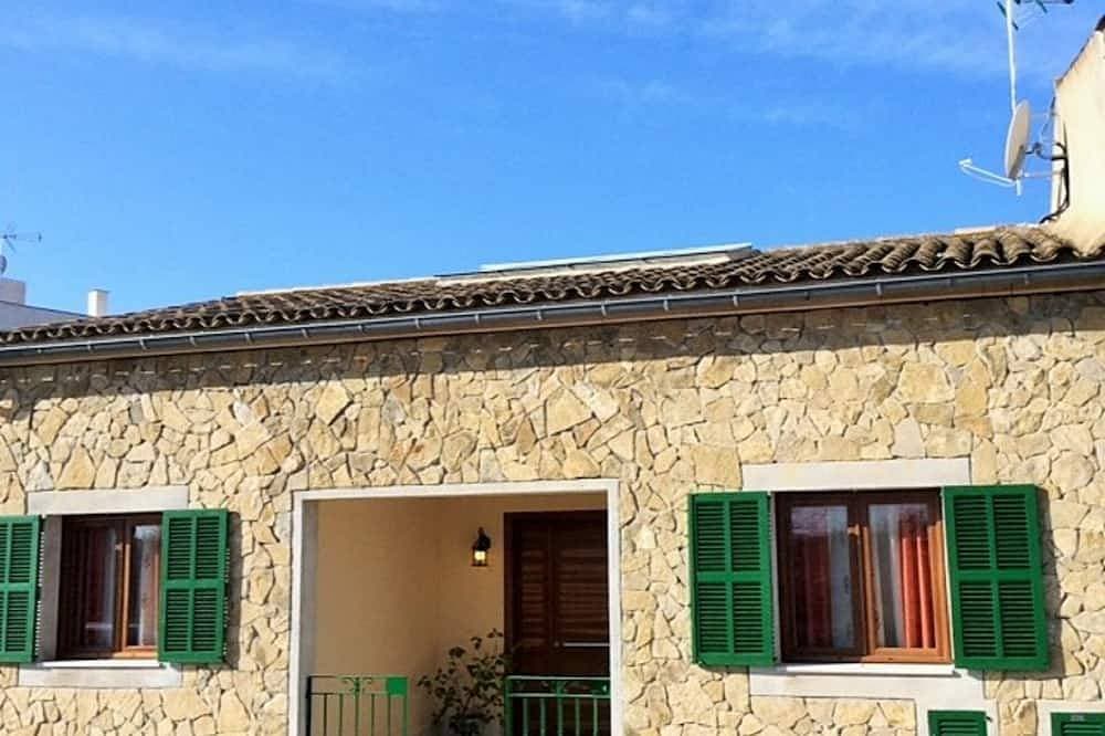 Foto 10 von 21: Ferienhaus mit Wifi, Pool und privater Terrasse