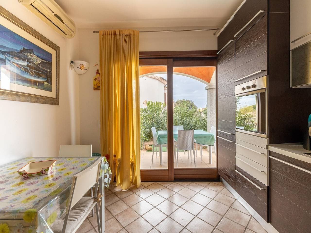 Foto 4 von 32: Apt con giardino, eine 300 Meter große Stute