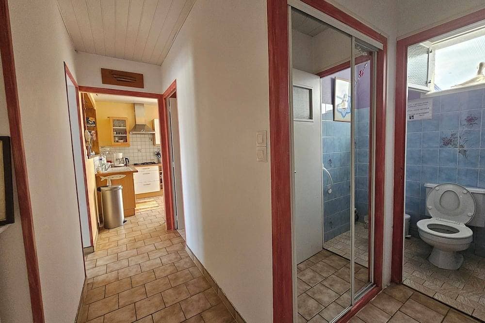 Foto 5 von 19: La Maison Du Soleil Couchant - with garden - 250 m from the beach - Veranda