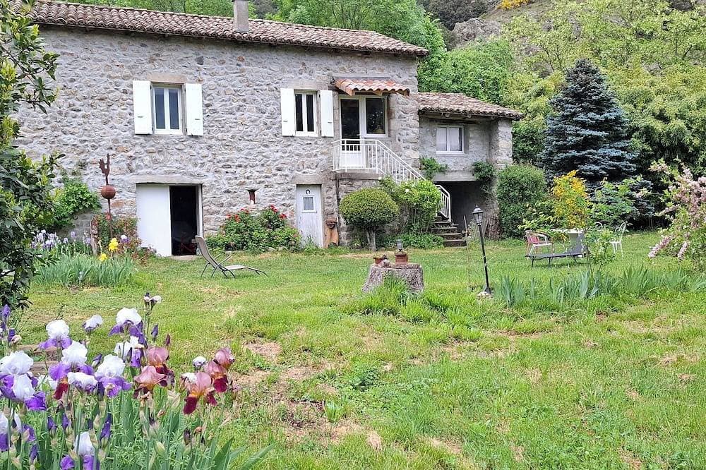 Foto 8 von 30: Maison de Famille Dans Parc de Verdure