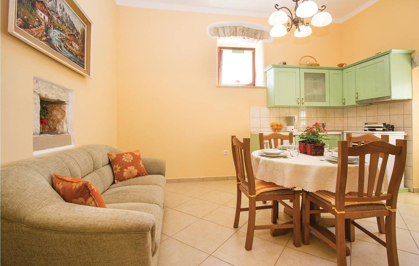 Foto 13 von 27: Charmante Ferienwohnung mit Terrasse, Parkplatz und 2,5 km Entfernung zum Stadtzentrum von Butkovići