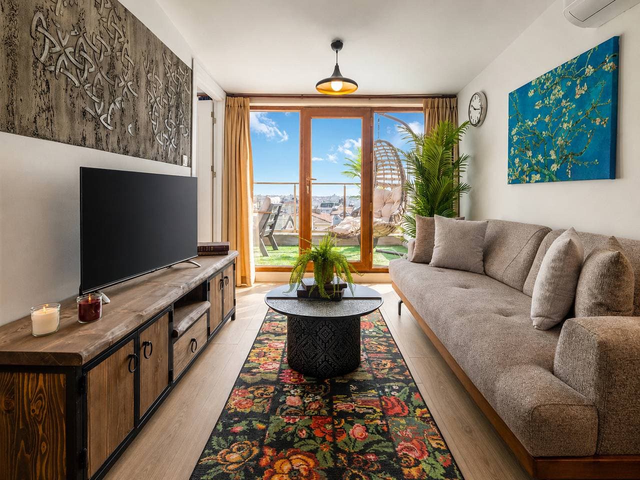 Foto 6 von 25: Ferienwohnung für 5 Personen mit Balkon