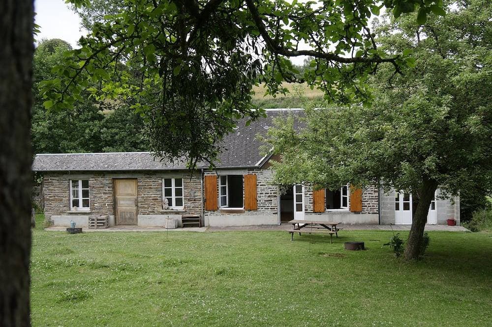 Foto 5 von 28: Kleines Haus am Wasser.
