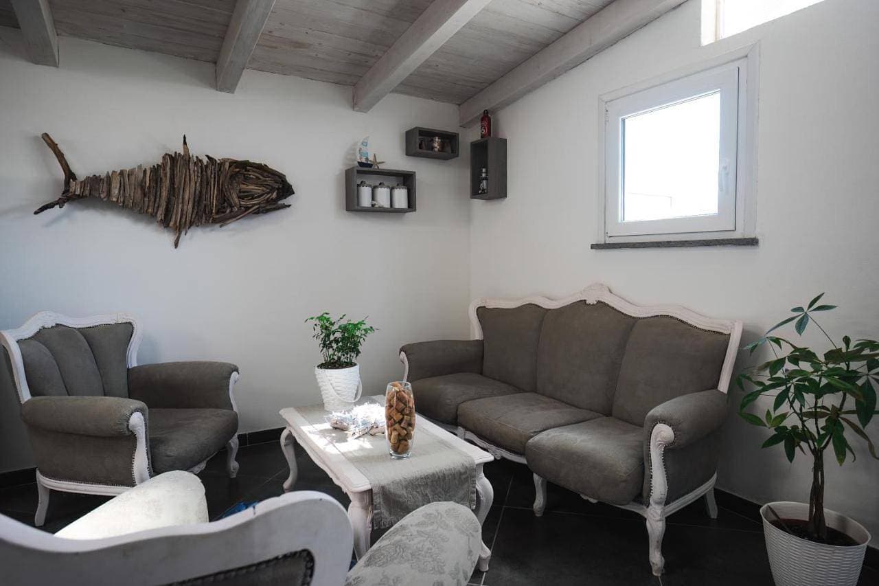 Foto 4 von 17: Double Room with Private Bathroom