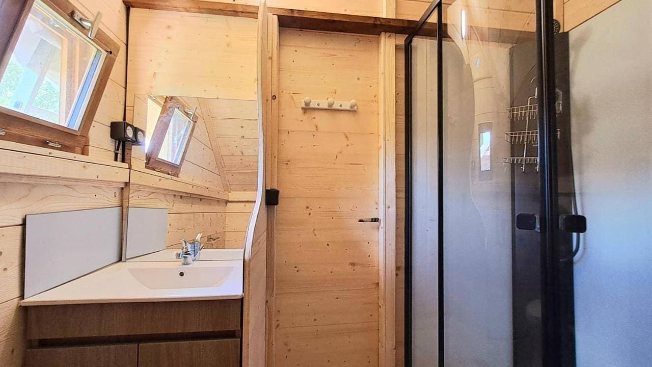 Foto 8 von 10: One-Bedroom Chalet