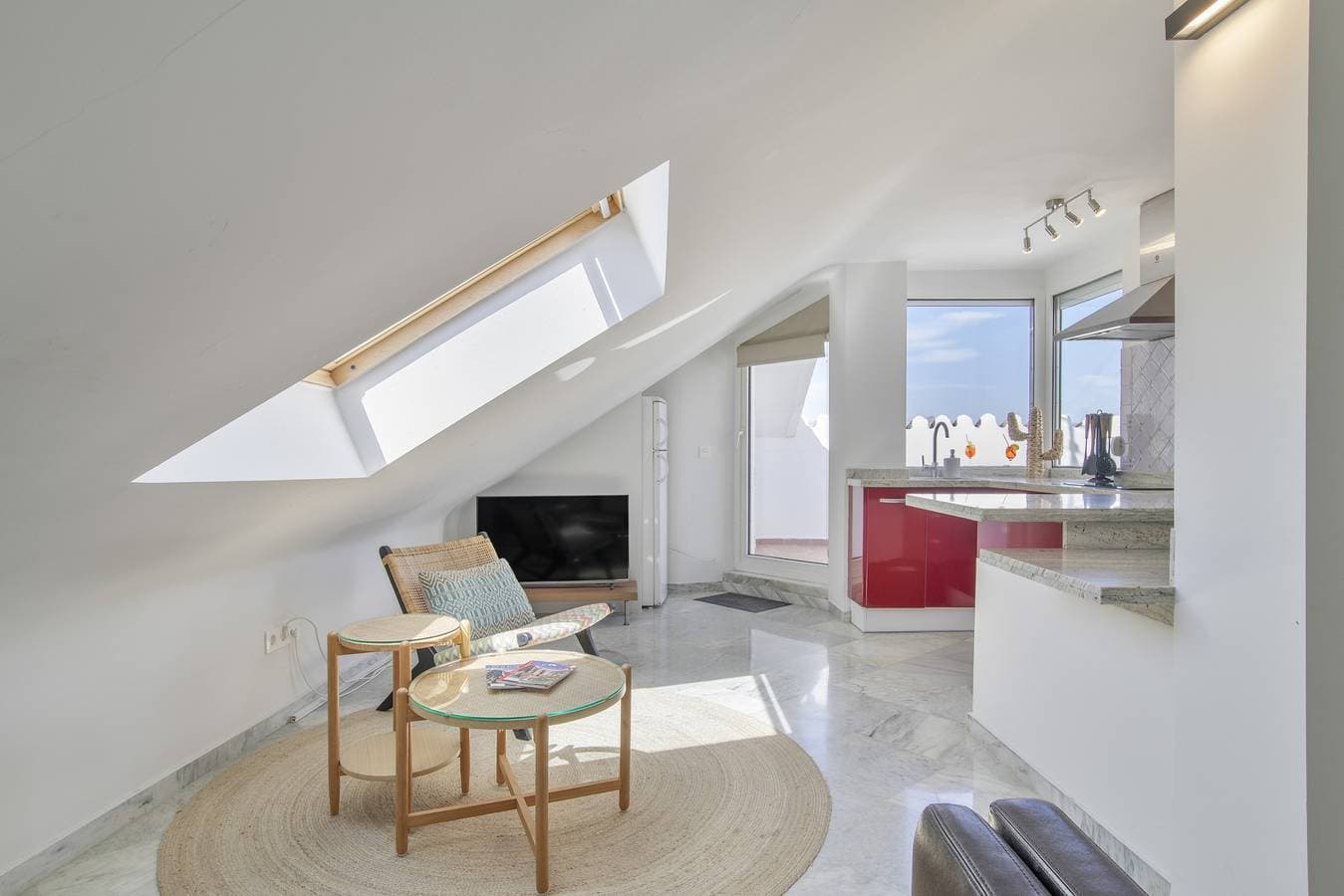 Foto 7 von 26: Dachgeschosswohnung Pedro Romero mit privater Terrasse