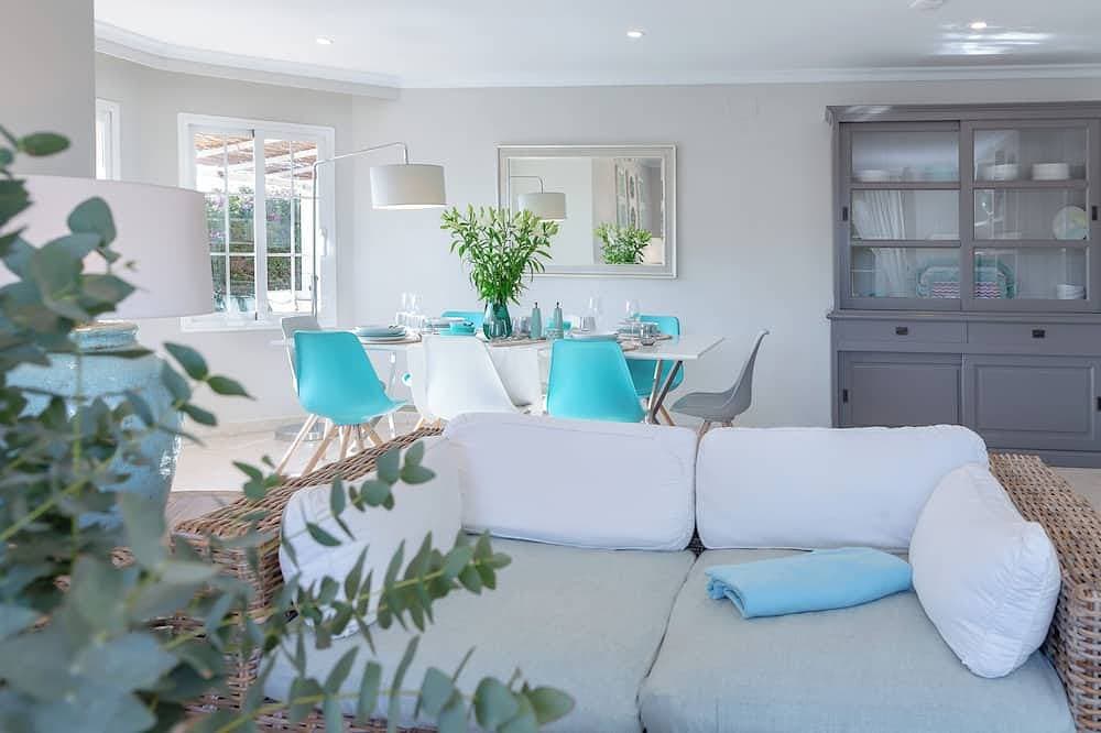 Foto 6 von 30: Ihre Traumvilla mit 4 Schlafzimmern, Garten, Pool, Klima und 10 Min. bis Palma