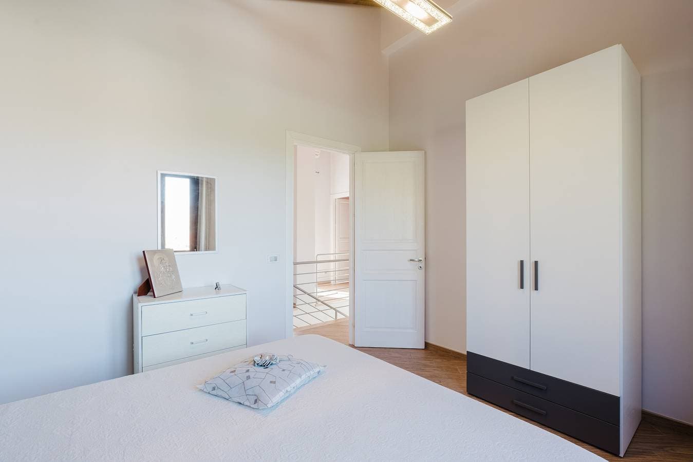 Foto 13 von 28: Villa 'Baronehome' mit Bergblick, privatem Garten und Klimaanlage