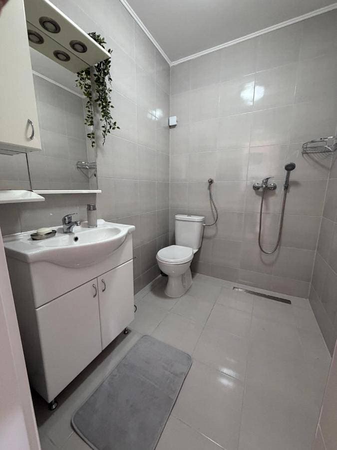Foto 5 von 14: One-Bedroom Apartment