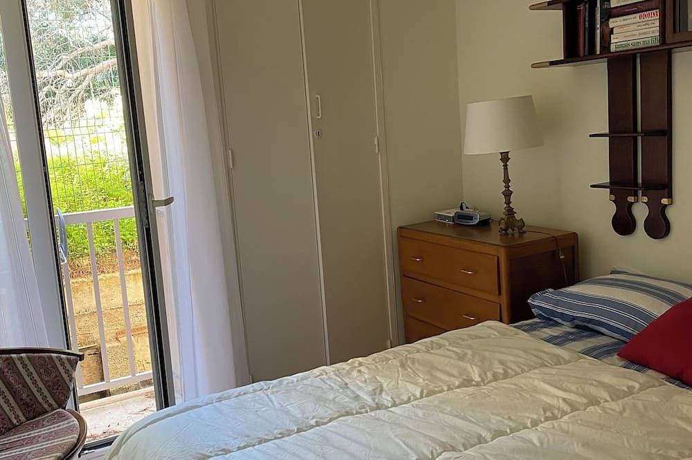 Foto 2 von 30: Charmante T3 Füße im Wasser, Duplex, kostenloses WLAN, Le Lavandou Garage