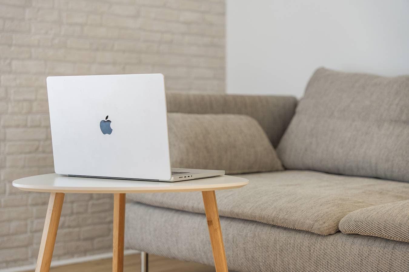 Foto 4 von 22: Ferienstudio 'A T Suite' mit Gemeinschaftspool und WLAN