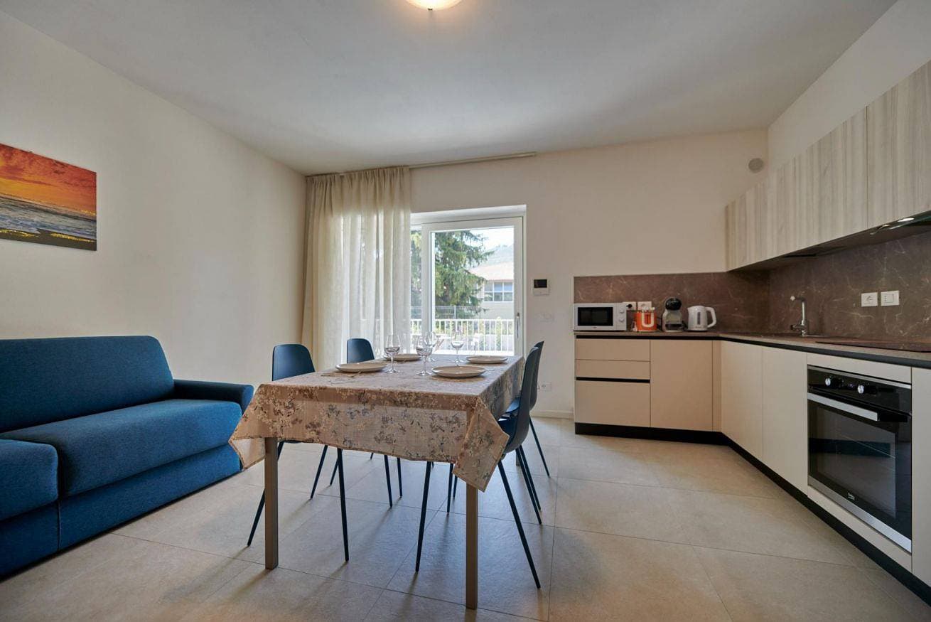 Foto 3 von 10: ApartmentsGarda - Residenza Monte Baldo 2