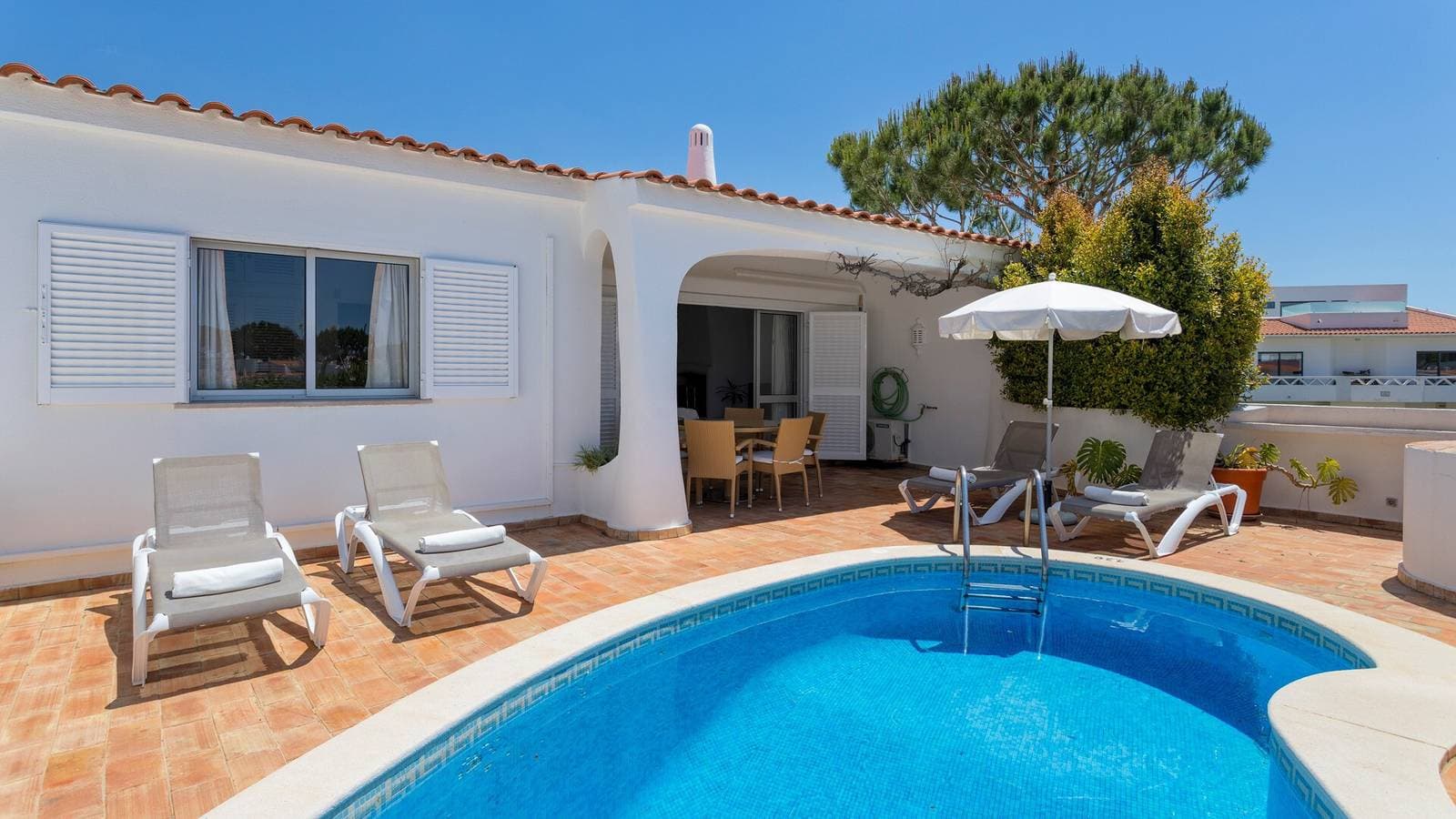 Villa Rosa 1