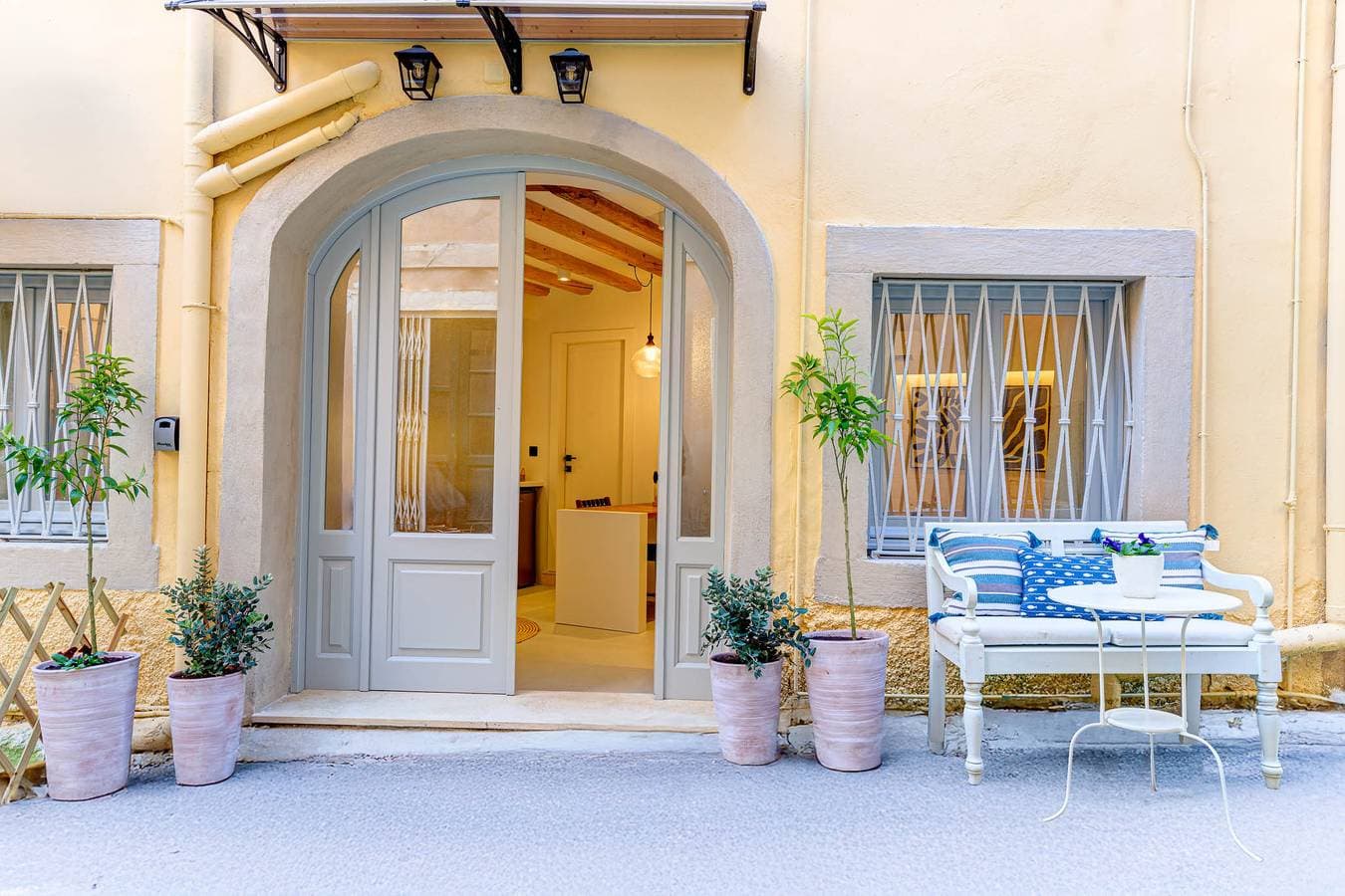 Piccolo Mouragia - old Corfu Town 1
