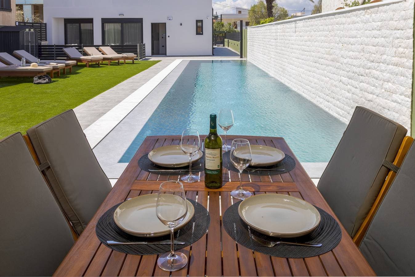 Foto 11 von 39: Ferienhaus für 4 Personen mit Terrasse