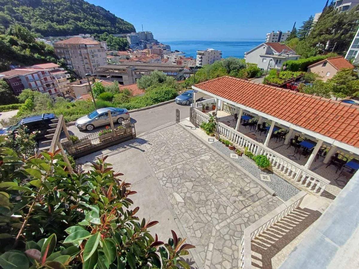 Guesthouse Vila Tamburic 1