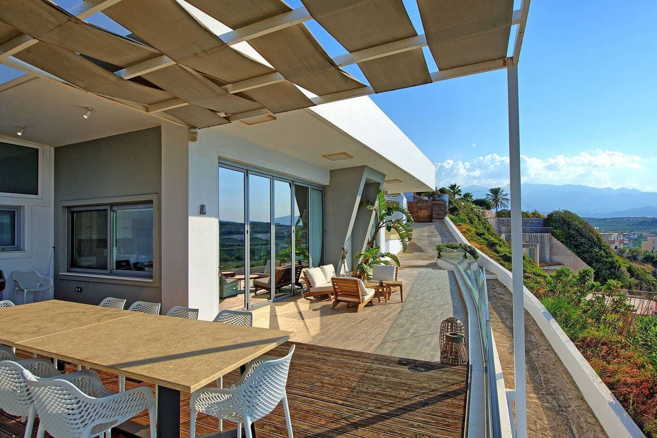 Foto 7 von 37: Villa für 8 Personen mit Terrasse