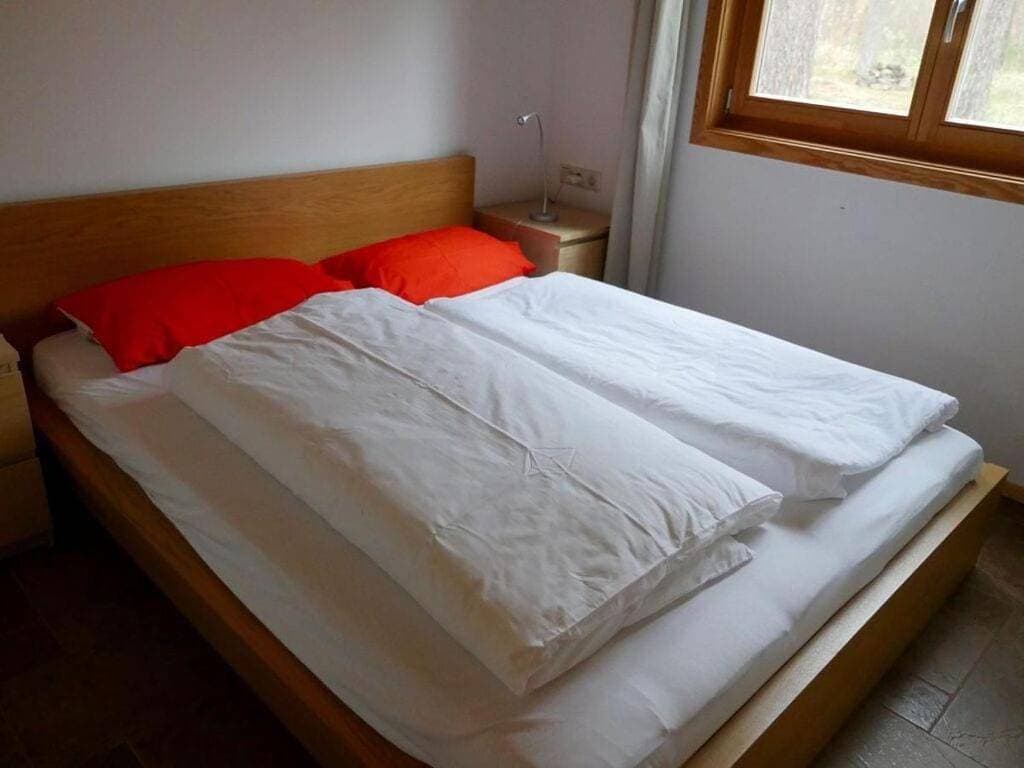 Foto 3 von 22: Two-Bedroom Apartment