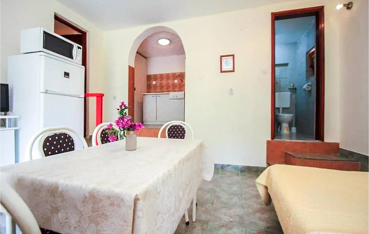 Foto 12 von 24: Gemütliche Wohnung mit Terrasse, WLAN und Parkplatz, 100 m bis zur Küste