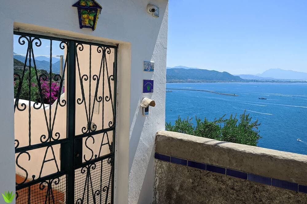 Villa of the agavi 1