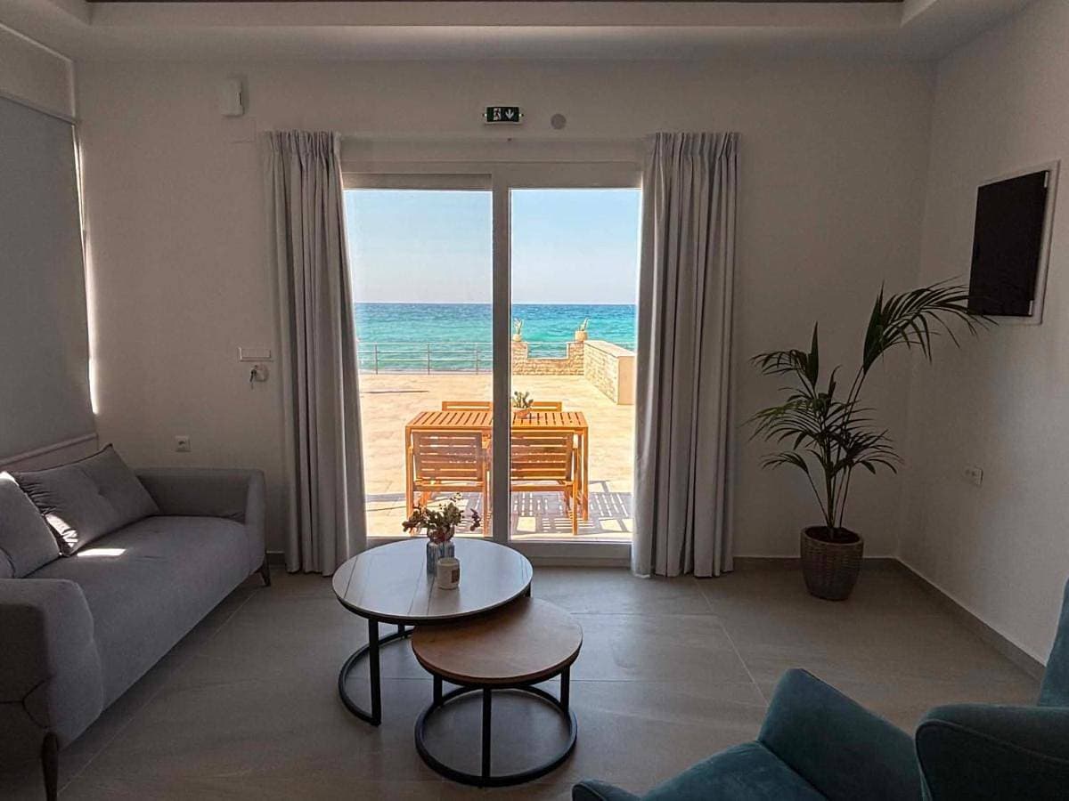 Socrates Seaside Apartments 1