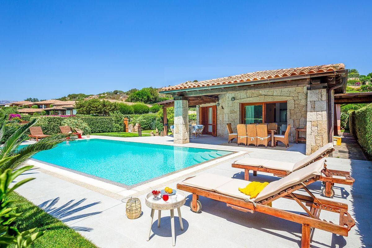 Villa 1