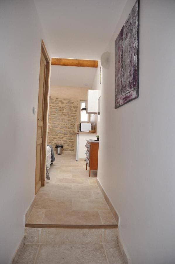 Foto 5 von 32: One-Bedroom Apartment