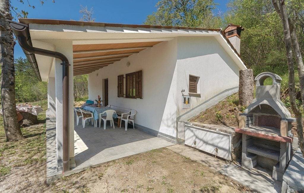 Foto 2 von 21: Freistehendes Ferienhaus mit Panoramablick auf Istrien