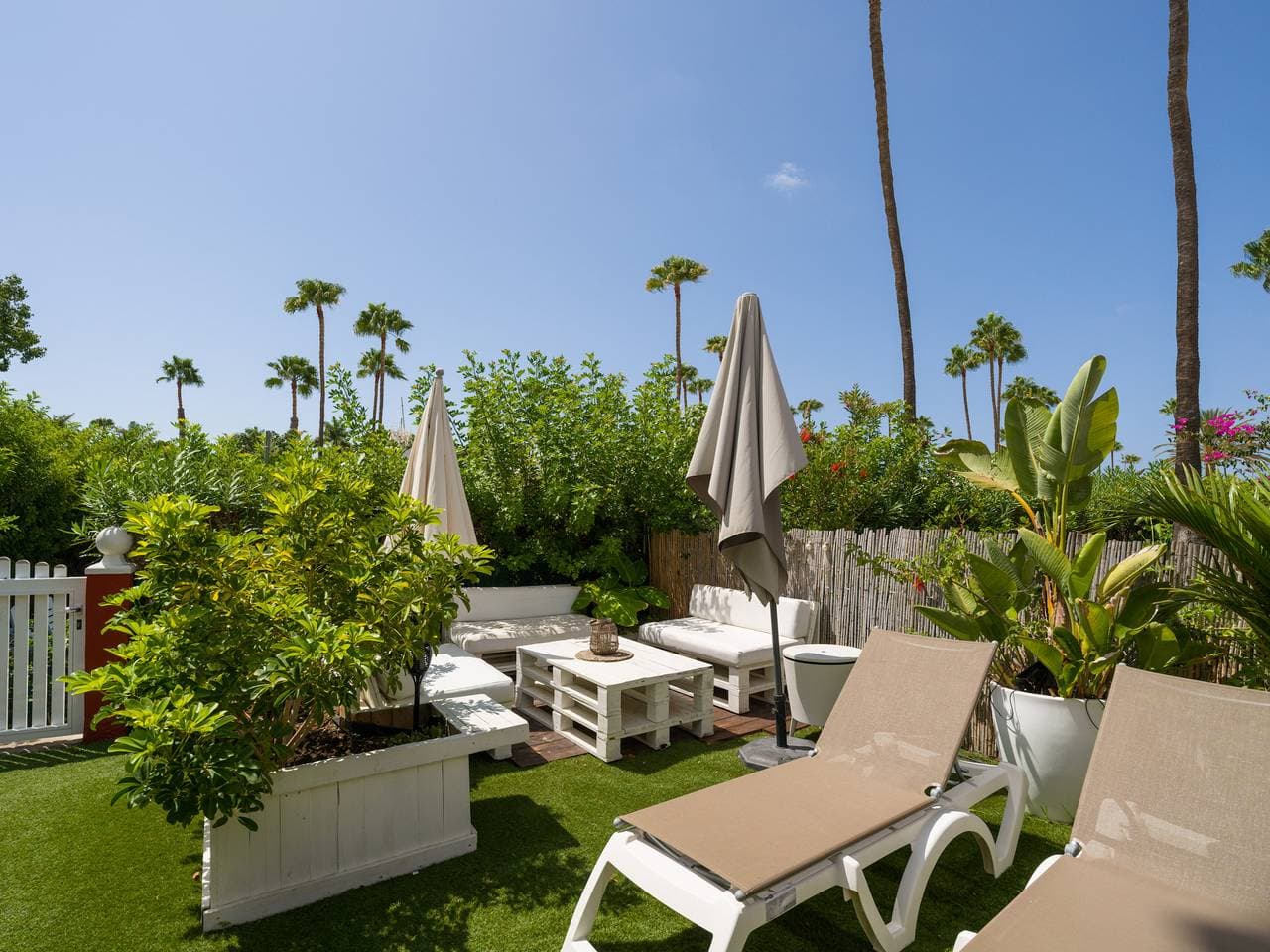 Foto 8 von 30: Cozy Bungalow with Private Jacuzzi in Maspalomas