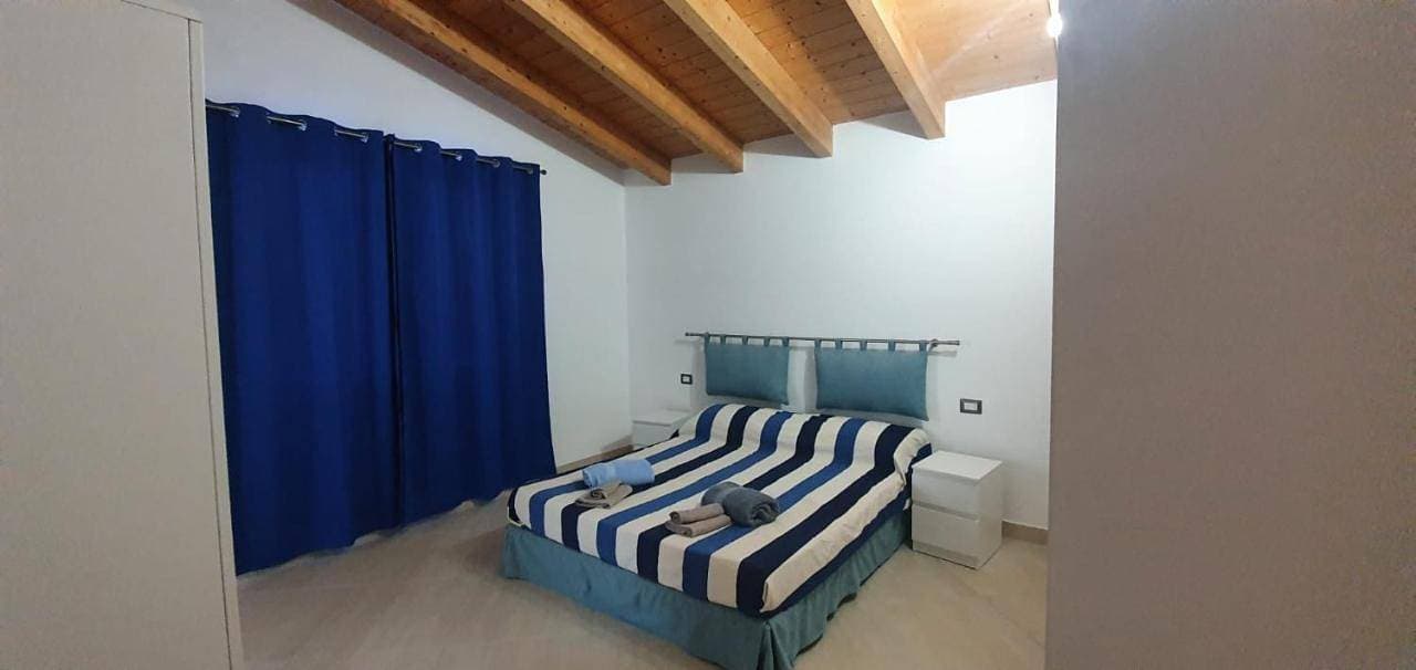 Foto 10 von 10: Double Room with Private Bathroom