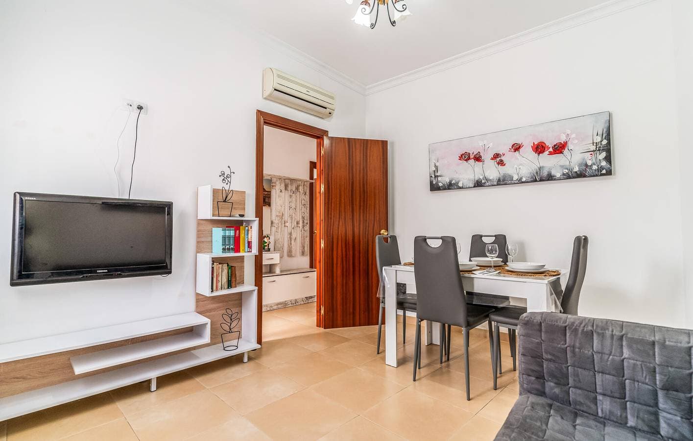 Foto 4 von 16: Gemütlicher Rückzugsort in Olvera: WiFi, AC, Garten & Grill