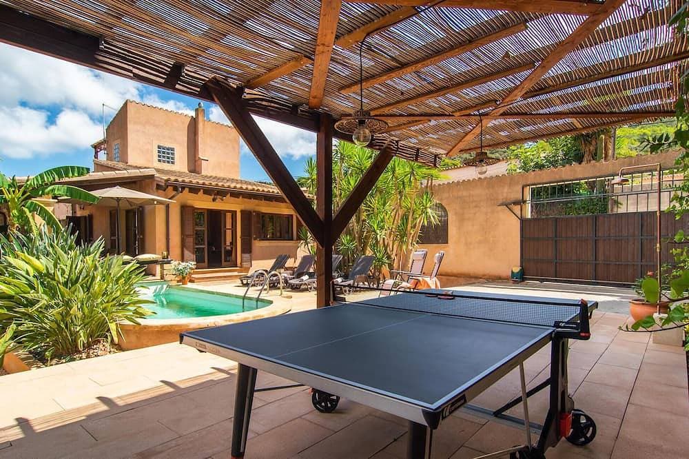 Foto 12 von 30: Awesome home in Capdepera with private swimming pool, can be inside or outside