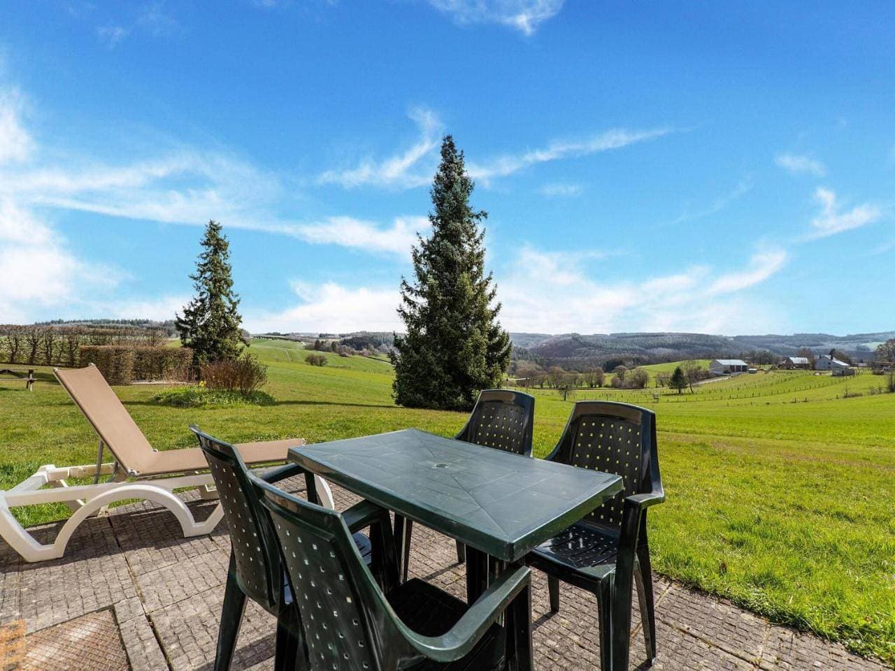Foto 7 von 38: Three-Bedroom Holiday Home