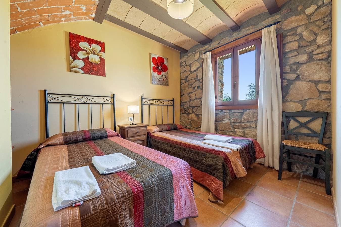 Foto 9 von 37: Ferienhaus "Mas De Lorena" mit Bergblick, Gemeinschaftspool und WLAN